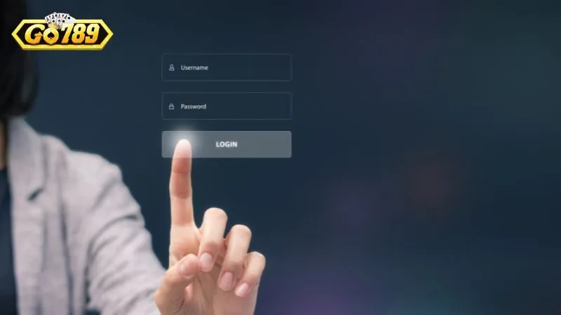 Hội viên bấm nút Login trên màn hình đăng nhập GO789